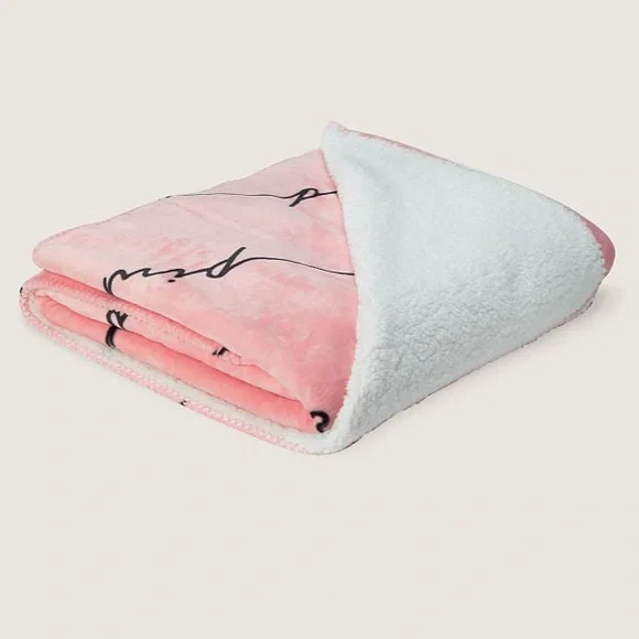 Victoria’s Secret PINK Silver Pink Linear Script Cozy Plush Blanket